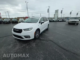 2025 Chrysler Pacifica Hybrid Pinnacle 121.6" WB