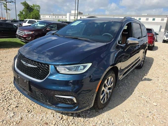 2025 Chrysler Pacifica Hybrid Pinnacle 121.6" WB