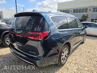 2025 Chrysler Pacifica Hybrid Pinnacle 121.6" WB - miniatura 3