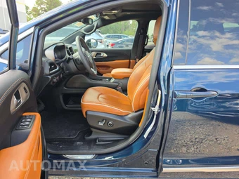 2025 Chrysler Pacifica Hybrid Pinnacle 121.6" WB - miniatura 6