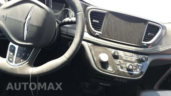 2025 Chrysler Pacifica Hybrid Select 121.6" WB - miniatura 26