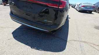 2025 Chrysler Pacifica Hybrid Select 121.6" WB - miniatura 36