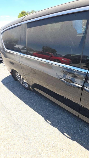 2025 Chrysler Pacifica Hybrid Select 121.6" WB - miniatura 39