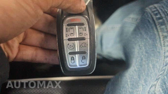 2025 Chrysler Pacifica Limited 121.6" WB - miniatura 19