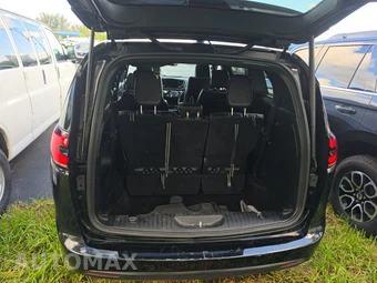 2025 Chrysler Pacifica Limited 121.6" WB - miniatura 17