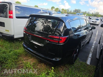 2025 Chrysler Pacifica Limited 121.6" WB - miniatura 4