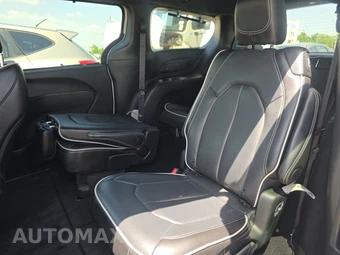 2025 Chrysler Pacifica Limited 121.6" WB - miniatura 13