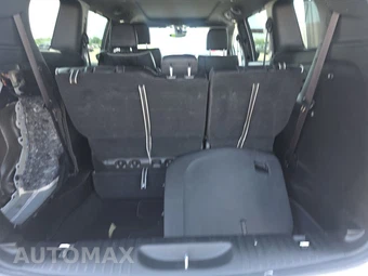 2025 Chrysler Pacifica Limited 121.6" WB - miniatura 17