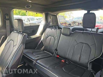 2025 Chrysler Pacifica Limited 121.6" WB – miniatura 15