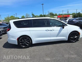 2025 Chrysler Pacifica Limited 121.6" WB – miniatura 5