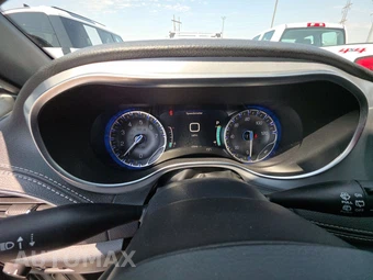 2025 Chrysler Pacifica Limited 121.6" WB - miniatura 12