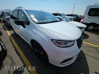 2025 Chrysler Pacifica Limited 121.6" WB - miniatura 3