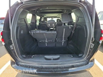 2025 Chrysler Pacifica Limited 121.6" WB - miniatura 17