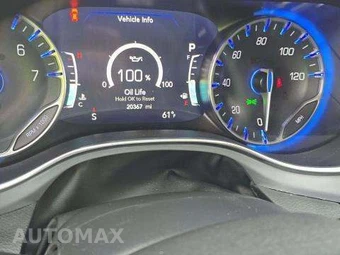 2025 Chrysler Pacifica Limited 121.6" WB – miniatura 9