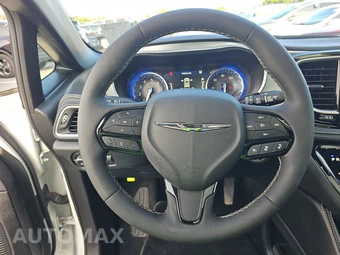 2025 Chrysler Pacifica Limited 121.6" WB - miniatura 10