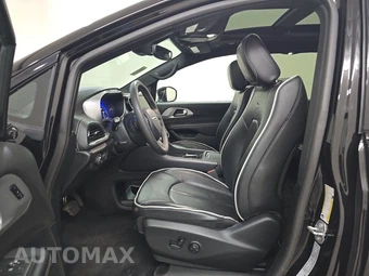 2025 Chrysler Pacifica Limited 121.6" WB - miniatura 7