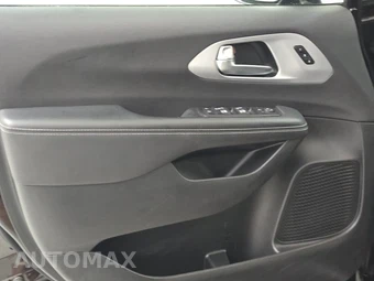 2025 Chrysler Pacifica Limited 121.6" WB - miniatura 9