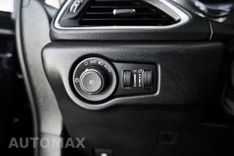 2025 Chrysler Pacifica Limited 121.6" WB - miniatura 29
