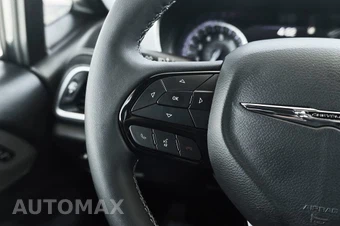 2025 Chrysler Pacifica Limited 121.6" WB - miniatura 31