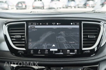 2025 Chrysler Pacifica Limited 121.6" WB - miniatura 43