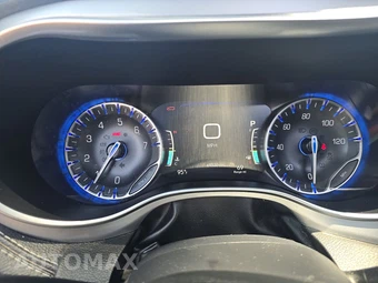2025 Chrysler Pacifica Limited 121.6" WB - miniatura 12