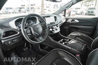 2025 Chrysler Pacifica Limited 121.6" WB - miniatura 2