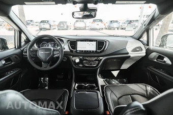 2025 Chrysler Pacifica Limited 121.6" WB - miniatura 22