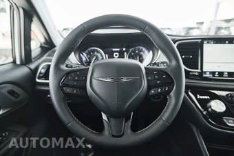 2025 Chrysler Pacifica Limited 121.6" WB - miniatura 24