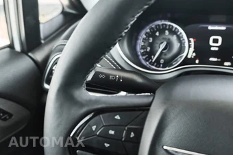 2025 Chrysler Pacifica Limited 121.6" WB - miniatura 26