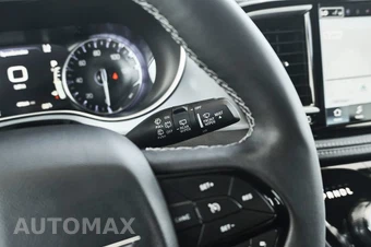 2025 Chrysler Pacifica Limited 121.6" WB - miniatura 28