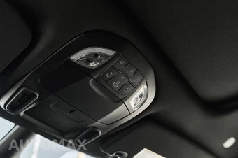 2025 Chrysler Pacifica Limited 121.6" WB - miniatura 41
