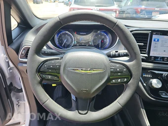 2025 Chrysler Pacifica Limited 121.6" WB - miniatura 16