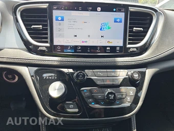 2025 Chrysler Pacifica Limited 121.6" WB - miniatura 17
