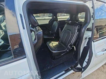 2025 Chrysler Pacifica Limited 121.6" WB - miniatura 13