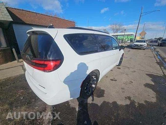 2025 Chrysler Pacifica Limited 121.6" WB - miniatura 3