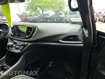 2025 Chrysler Pacifica Limited 121.6" WB - miniatura 19