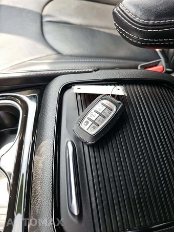 2025 Chrysler Pacifica Limited 121.6" WB - miniatura 8