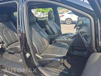 2025 Chrysler Pacifica Limited 121.6" WB - miniatura 19