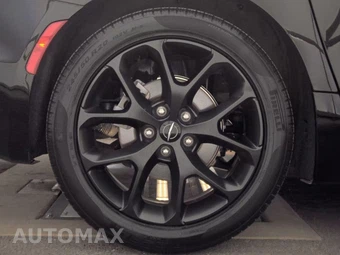 2025 Chrysler Pacifica Limited 121.6" WB - miniatura 11