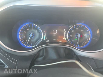 2025 Chrysler Pacifica Limited 121.6" WB - miniatura 18