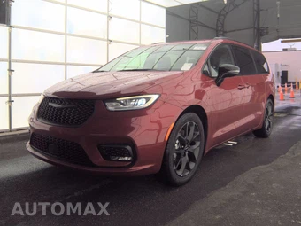 2025 Chrysler Pacifica Limited 121.6" WB