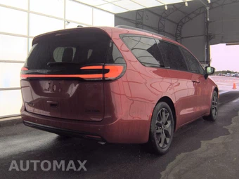 2025 Chrysler Pacifica Limited 121.6" WB - miniatura 4