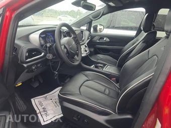 2025 Chrysler Pacifica Limited 121.6" WB - miniatura 7