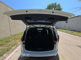 2025 Chrysler Pacifica Limited 121.6" WB - miniatura 15