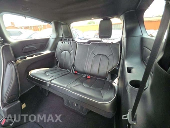 2025 Chrysler Pacifica Limited 121.6" WB - miniatura 14