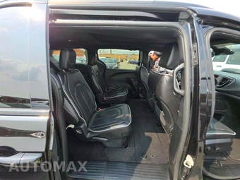 2025 Chrysler Pacifica Limited 121.6" WB - miniatura 17