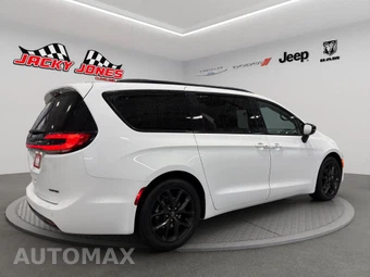 2025 Chrysler Pacifica Limited 121.6" WB - miniatura 10