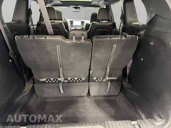 2025 Chrysler Pacifica Limited 121.6" WB - miniatura 8
