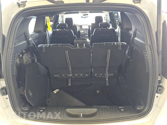 2025 Chrysler Pacifica Select 121.6" WB - miniatura 17