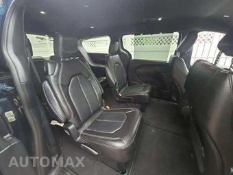 2025 Chrysler Pacifica Select 121.6" WB - miniatura 17